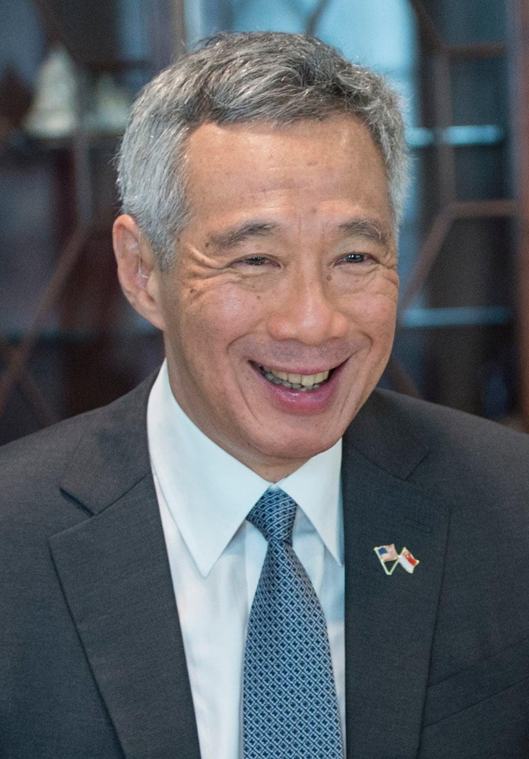 Lee Hsien Loong - Ten Outstanding Young Persons TOYP
