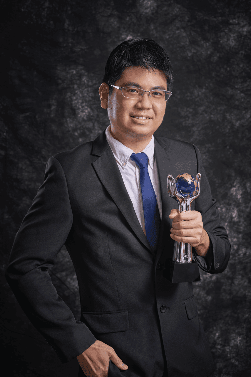 Raymond Lim Boon Tar - TOYP